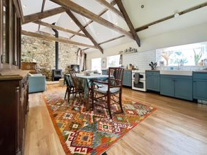 Photo 27- click for photo gallery